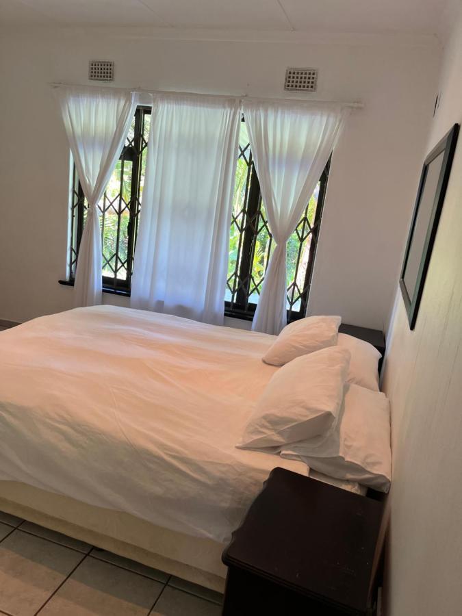 Mtunzi Park, 39 Peaceful Shores Vila Scottburgh Exterior foto